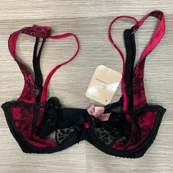 Agent Provocateur Black and Pink Lace Maddy Bra - Picture 2 of 7